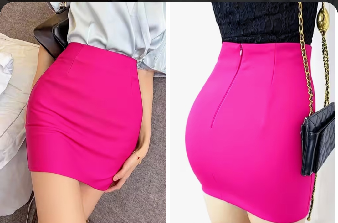 Falda mini ajustada